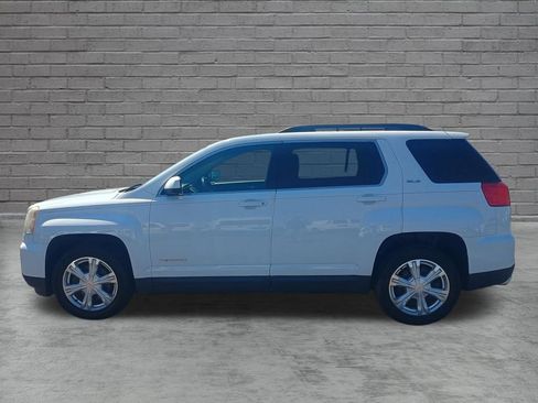 Used 2017 GMC Terrain SLE w/ Driver Alert Package I FWD image 5