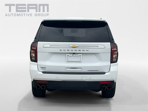Used 2023 Chevrolet Suburban Premier image 6