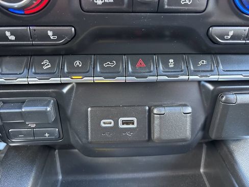 Used 2021 Chevrolet Silverado 1500 RST w/ Convenience Package II AWD/4WD image 33