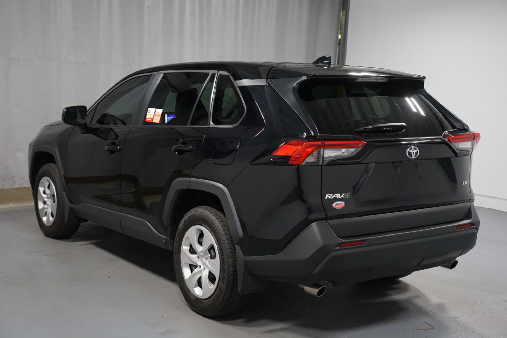 Certified 2025 Toyota RAV4 LE FWD image 6