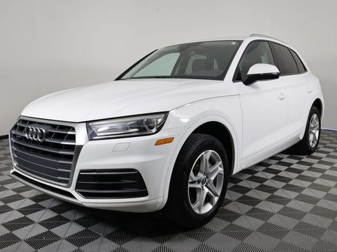 Used 2018 Audi Q5 2.0T Premium AWD/4WD image 5