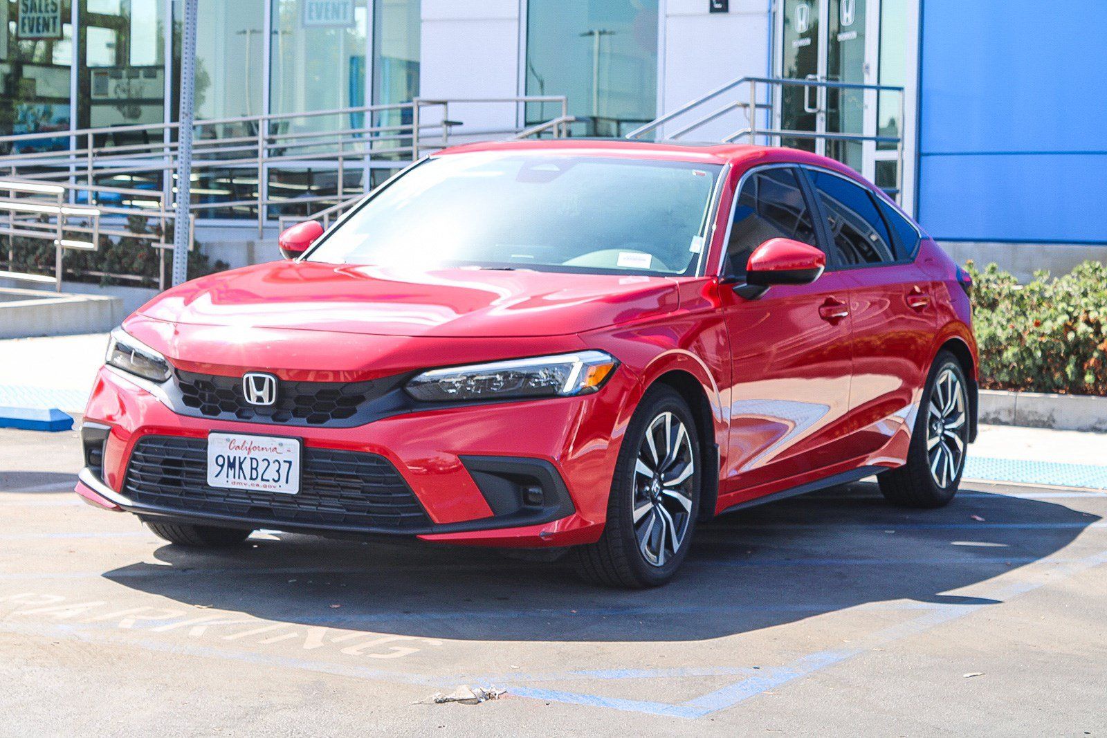 Certified 2024 Honda Civic EX-L image 3