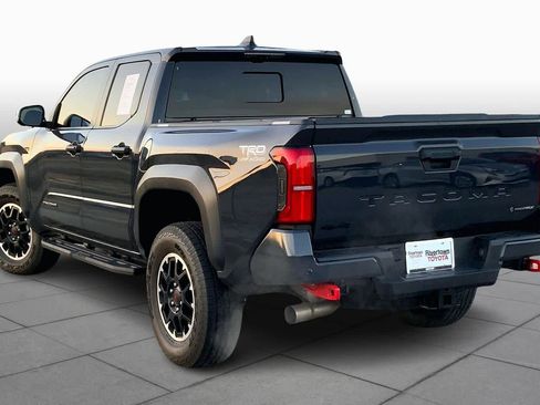 Used 2024 Toyota Tacoma TRD Off-Road w/ TRD Off Road Premium Package image 12