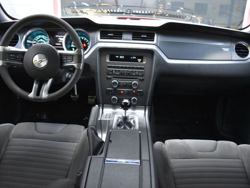 Used 2013 Ford Mustang Boss 302 w/ Boss 302 Accessory Pkg image 18