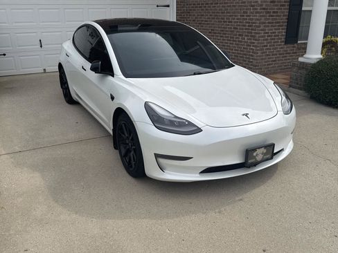 Used 2021 Tesla Model 3 Long Range AWD/4WD image 3