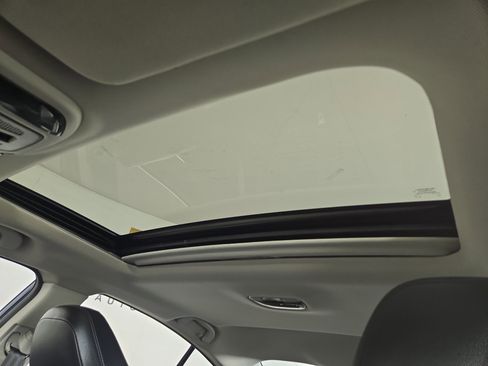 Used 2022 Subaru Legacy Limited image 22