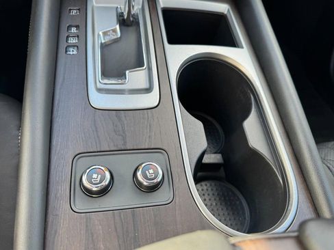 Used 2024 Nissan Murano Platinum w/ Cargo Package image 18