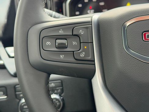 New 2026 GMC Sierra 2500 SLE image 15