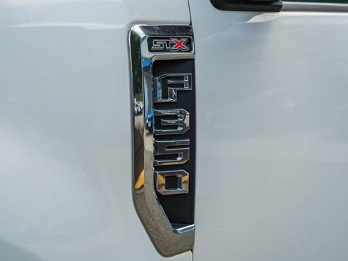 Used 2019 Ford F350 XL w/ STX Appearance Package AWD/4WD image 7