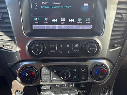 Used 2016 Chevrolet Tahoe LT w/ Luxury Package RWD image 13