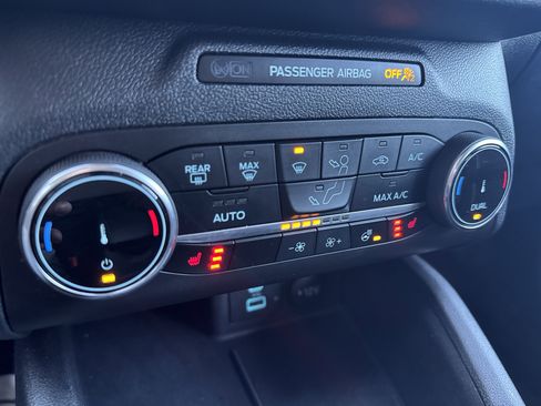 Used 2023 Ford Escape Active image 19