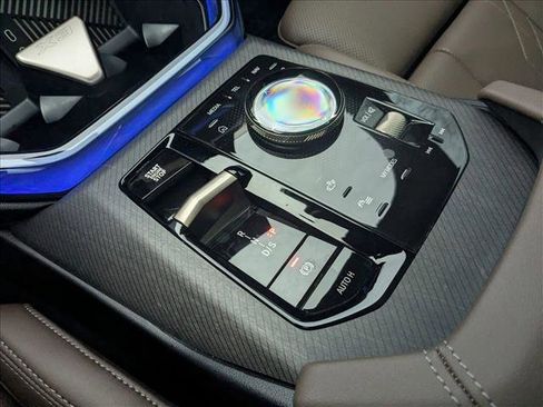 Used 2025 BMW X3 xDrive30i w/ Premium Package image 14