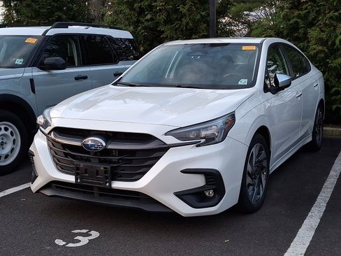 Used 2024 Subaru Legacy Touring XT image 2