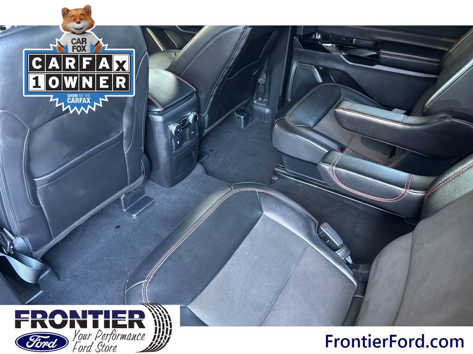 Used 2023 Ford Explorer ST-Line w/ Class IV Trailer Tow Package RWD image 13