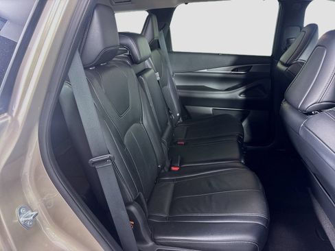 Used 2023 INFINITI QX60 Luxe w/ Cargo Package AWD/4WD image 29