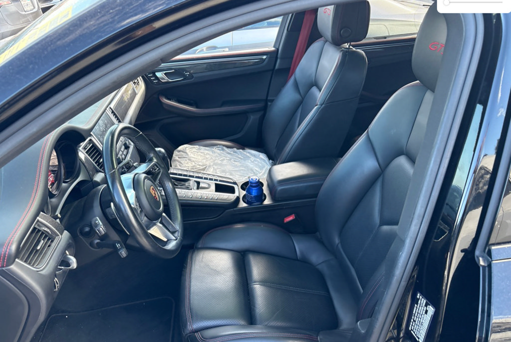 Used 2018 Porsche Macan GTS AWD/4WD image 5