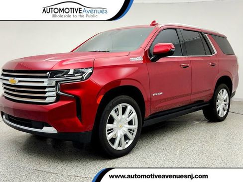 Used 2023 Chevrolet Tahoe High Country RWD image 1