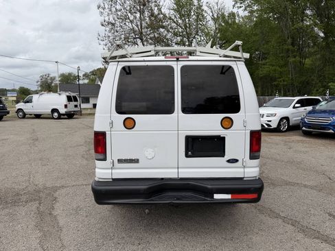 Used 2007 Ford E-250 and Econoline 250 RWD image 12