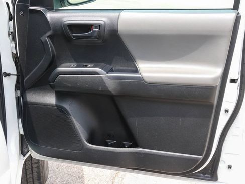 Used 2023 Toyota Tacoma SR RWD image 8