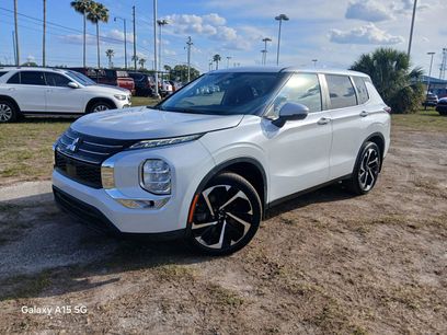 Used 2022 Mitsubishi Outlander ES