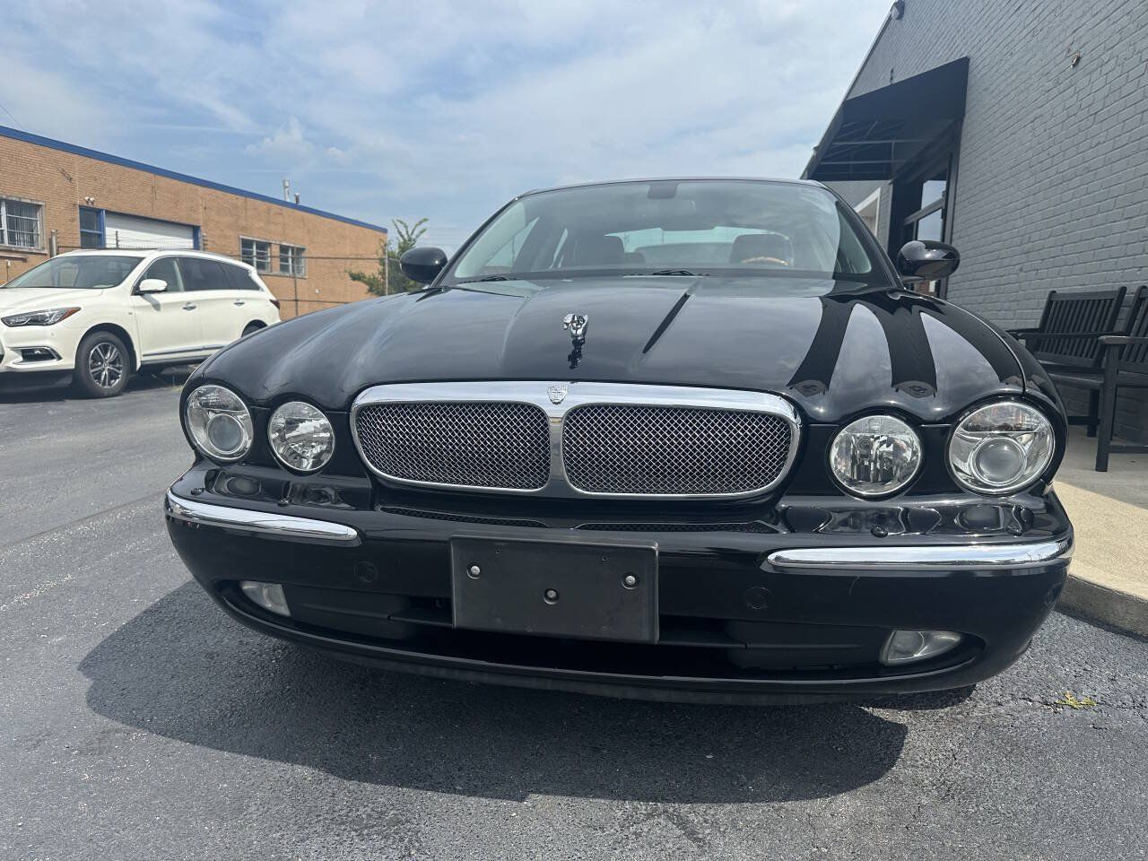 Used 2006 Jaguar XJ8 RWD image 3