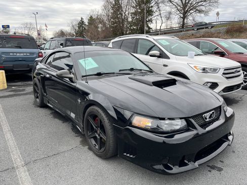 Used 2001 Ford Mustang GT image 3