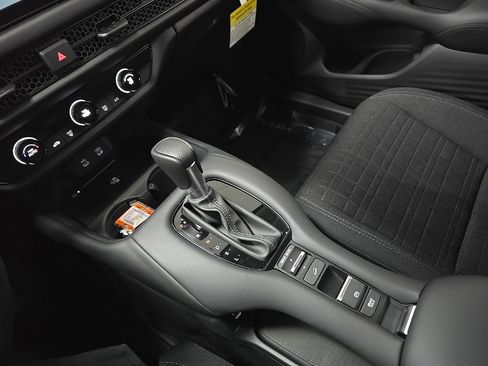 Certified 2026 Honda HR-V LX image 26