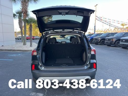 Used 2022 Ford Escape SE w/ Convenience Package image 30