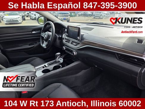Used 2024 Nissan Altima 2.5 SV AWD/4WD image 36