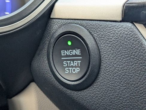 Certified 2022 Ford Escape SEL w/ Technology Package image 31