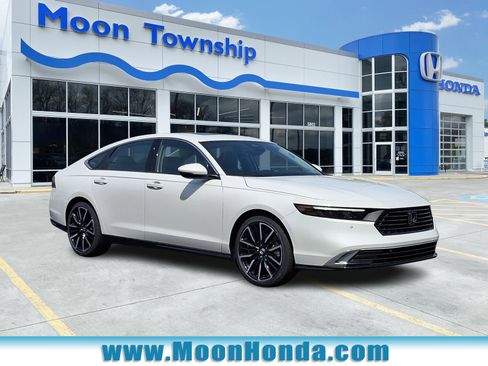 New 2026 Honda Accord Touring image 1