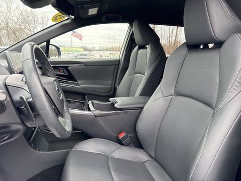 Used 2023 Subaru Solterra AWD image 13