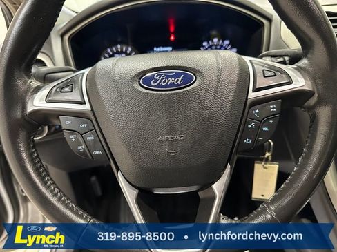 Used 2013 Ford Fusion SE image 9