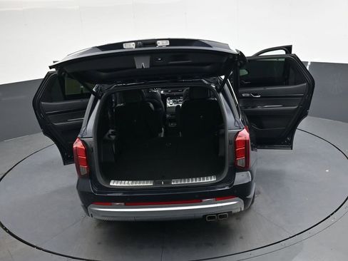 Used 2024 Hyundai Palisade Calligraphy image 37