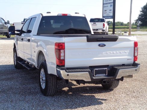 Used 2022 Ford F250 XLT AWD/4WD image 8