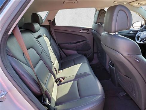 Used 2018 Hyundai Tucson SEL Plus w/ Cargo Package FWD image 16