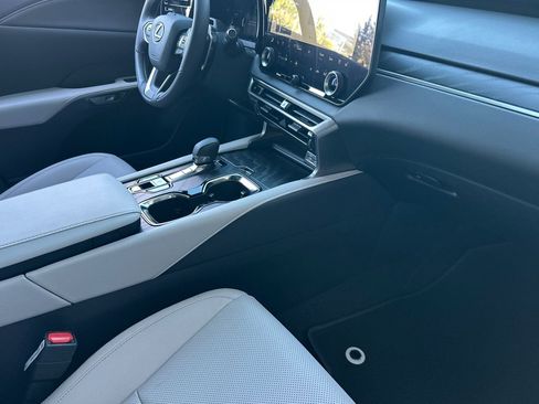 New 2026 Lexus RX 350 FWD image 13
