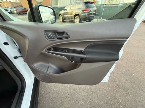 Used 2020 Ford Transit Connect XL image 32