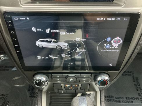 Used 2010 Ford Fusion SE FWD image 18