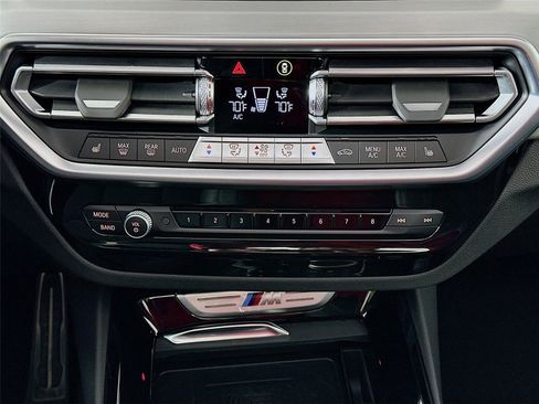 Used 2024 BMW X3 M40i w/ Premium Package image 16