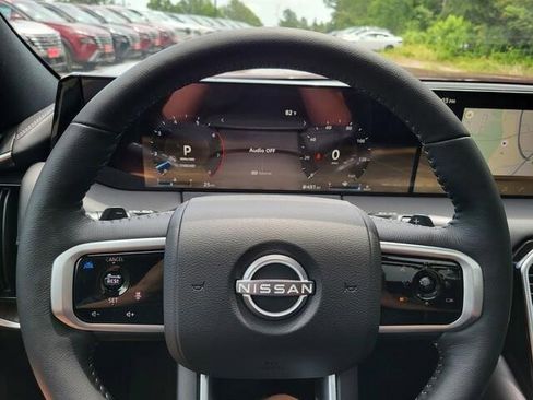 New 2025 Nissan Armada Platinum w/ Convenience Package image 10