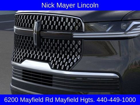 New 2025 Lincoln Navigator Reserve image 17