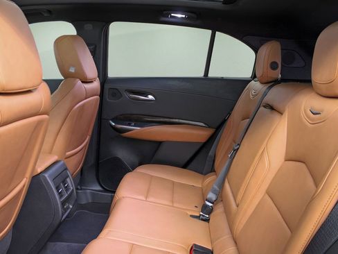 Used 2019 Cadillac XT4 Premium Luxury FWD image 27