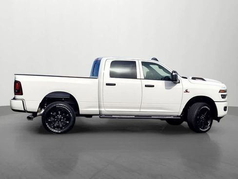 New 2026 RAM 2500 Tradesman AWD/4WD image 7