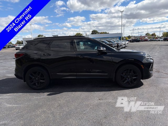 Used 2024 Chevrolet Blazer RS w/ Driver Confidence II Package AWD/4WD image 4