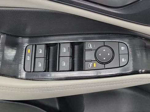 Certified 2024 Nissan Rogue SV w/ SV Premium Package FWD image 19