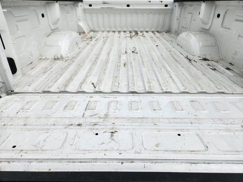 Used 2025 Chevrolet Silverado 2500 LT w/ Convenience Package image 32