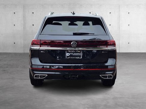 New 2025 Volkswagen Atlas SEL Premium R-Line image 26