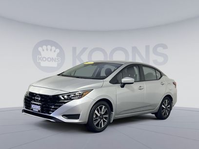 Used 2025 Nissan Versa SV w/ Trunk Package