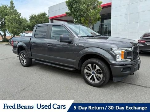 Used 2019 Ford F150 XL w/ Equipment Group 101A Mid AWD/4WD image 2